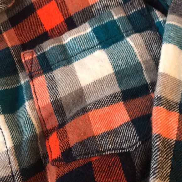 Boys button up - Picture 5 of 5